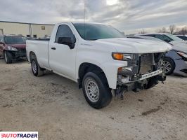 Chevrolet Silverado 2020 4