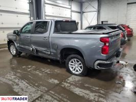 Chevrolet Silverado 2022 3
