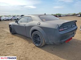 Dodge Challenger 2020 6