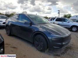 Tesla Model Y 2026