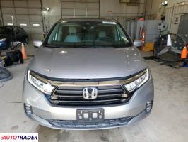 Honda Odyssey 2021 3