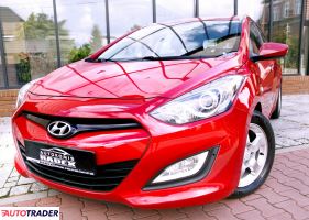 Hyundai i30 2013 1.4 90 KM