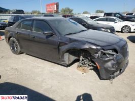 Chrysler 300C 2021 3