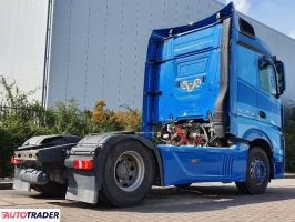 Mercedes ACTROS 1845 LS Mercedes ACTROS 1845 LS