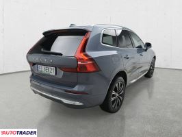 Volvo XC60 2021 2.0 197 KM
