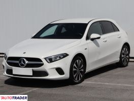 Mercedes A-klasa 2020 1.3 214 KM