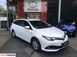 Toyota Auris 2018 1.8 136 KM Toyota Auris 2018 1.8 136 KM