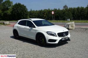 Mercedes GLA 2016 2.0 381 KM Mercedes GLA 2016 2.0 381 KM