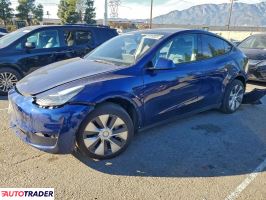 Tesla Model Y - zobacz ofertę