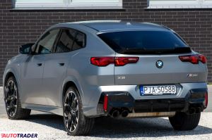 BMW X2 2025 2 300 KM