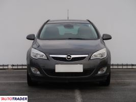 Opel Astra 2011 1.4 99 KM