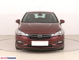 Opel Astra 2018 1.4 123 KM