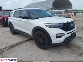 Ford Explorer 2022 3