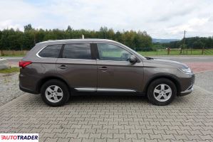 Mitsubishi Outlander 2017 2.3 150 KM