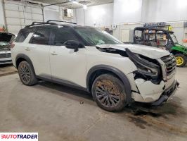 Nissan Pathfinder 2023 3