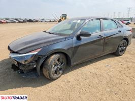 Hyundai Elantra - zobacz ofertę
