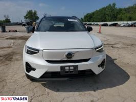 Volvo XC40 2024