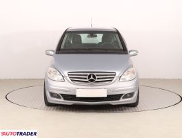 Mercedes B-klasa 2006 2.0 134 KM