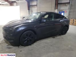 Tesla Model Y 2024 Tesla Model Y 2024