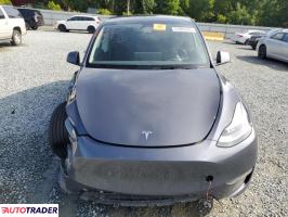 Tesla Model Y 2023 Tesla Model Y 2023