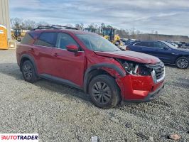 Nissan Pathfinder 2024 3