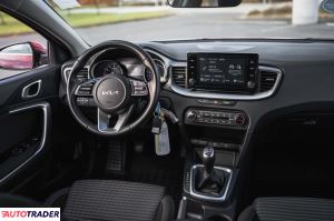 Kia Ceed 2023 1.5 158 KM