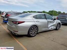 Lexus ES 2020 3