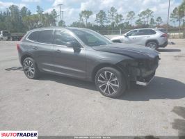 Volvo XC60 2022 2