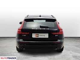 Volvo V60 2021 2.0 163 KM