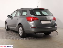 Opel Astra 2011 1.7 108 KM