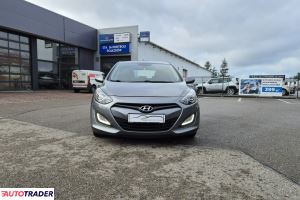 Hyundai i30 2013 1.4 90 KM