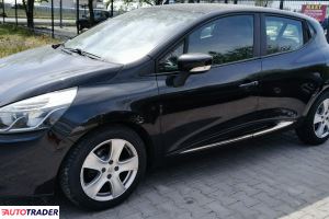 Renault Clio 2015 0.9 90 KM