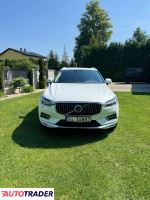 Volvo XC60 2021 2.0 310 KM