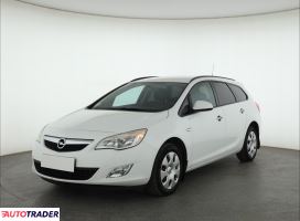 Opel Astra 2011 1.7 108 KM