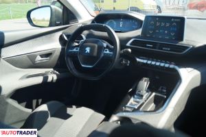 Peugeot 5008 2018 1.6 120 KM