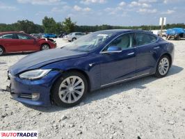 Tesla Model S 2018