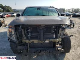 Nissan Titan 2021 5