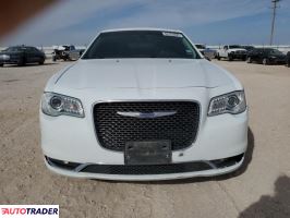 Chrysler 300C 2020 3