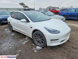 Tesla Model 3 2023