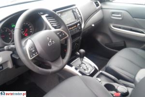 Mitsubishi L200 2017 2.4 181 KM Mitsubishi L200 2017 2.4 181 KM