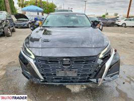 Nissan Altima 2025 2