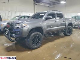 Toyota Tacoma - zobacz ofertę