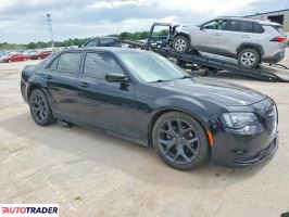 Chrysler 300C 2020 3