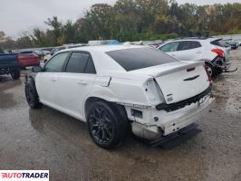 Chrysler 300C 2021 3