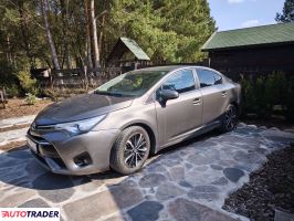 Toyota Avensis 2018 1.8 147 KM