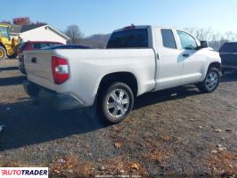 Toyota Tundra 2021 5