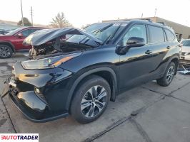 Toyota Highlander - zobacz ofertę