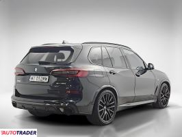 BMW X5 2023 3.0 394 KM