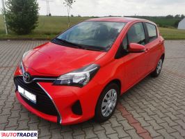 Toyota Yaris 2015 1.3 99 KM