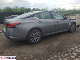 Nissan Altima 2025 2